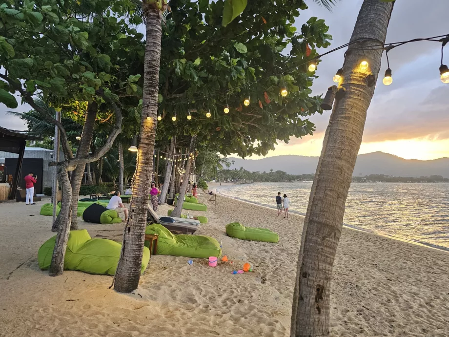 Hotelstrand am Abend