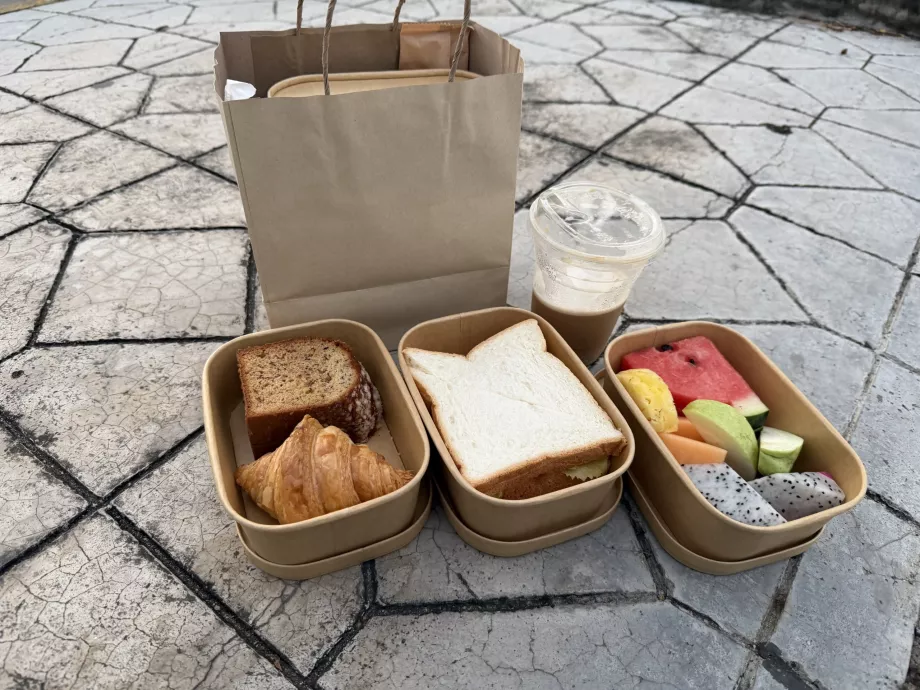 Frühstückspaket zum Mitnehmen