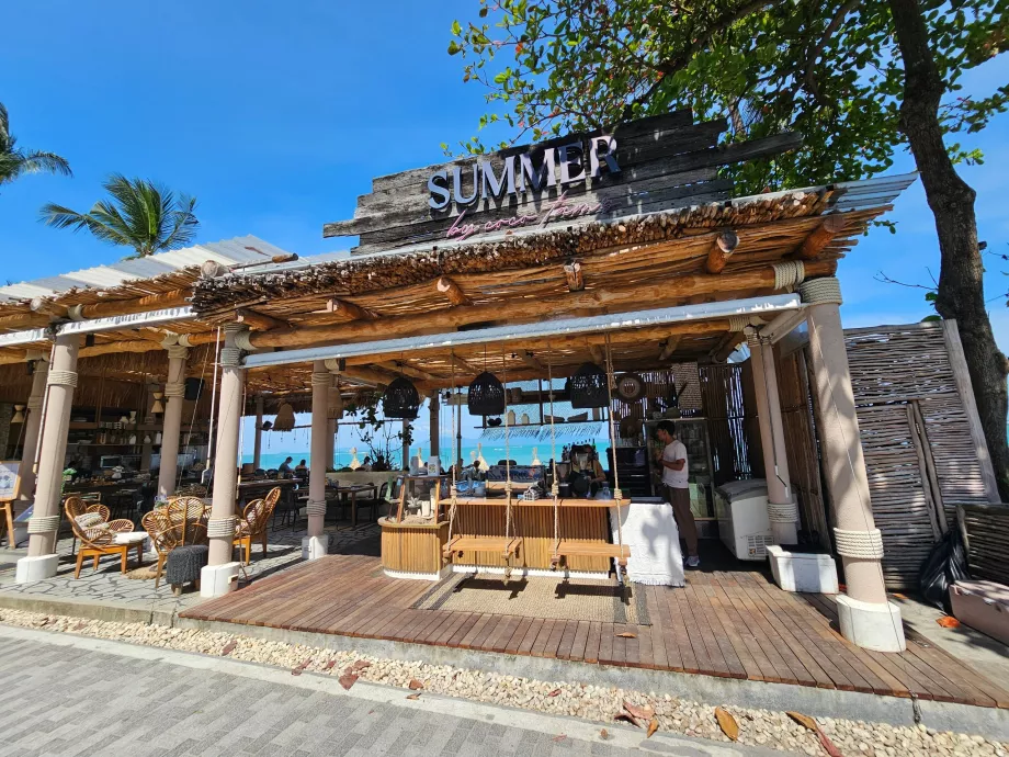 SUMMER Café in Bo Phut