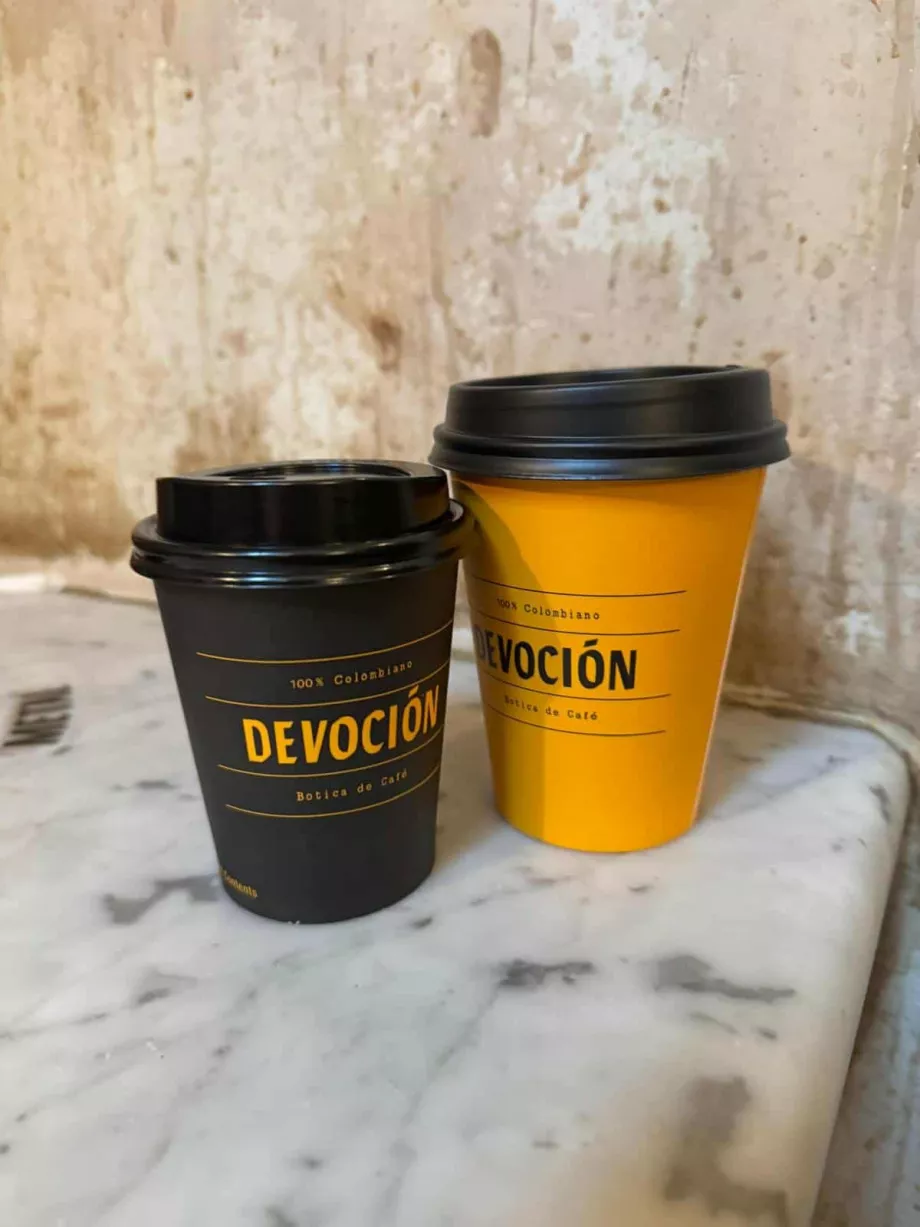 Kaffee im Café Devoción