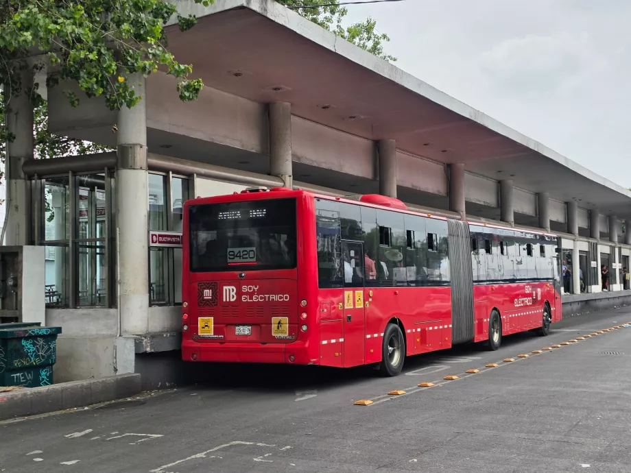 Metrobus Bahnhof