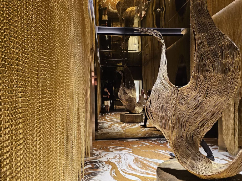 Arabica Empire Tower (Haupteingang)