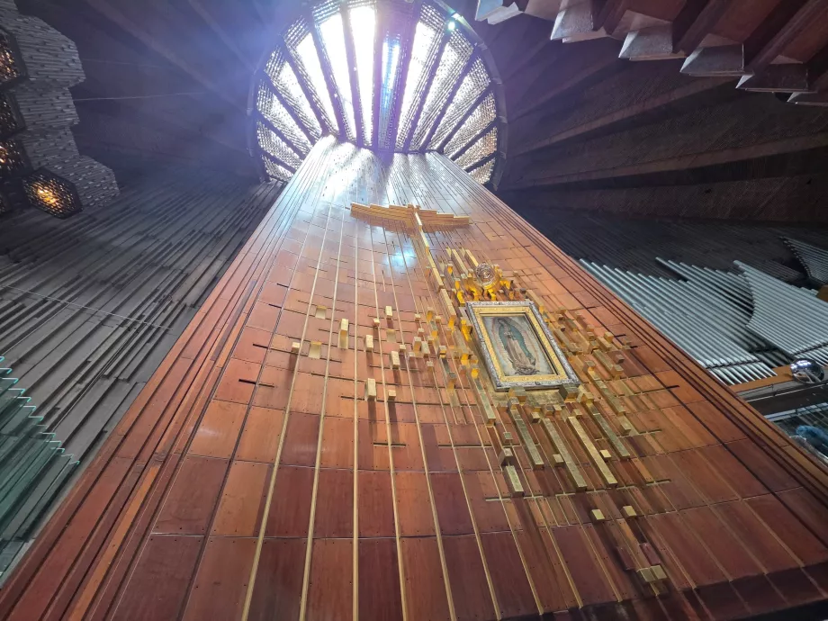 Innenraum - Basilika Guadalupe