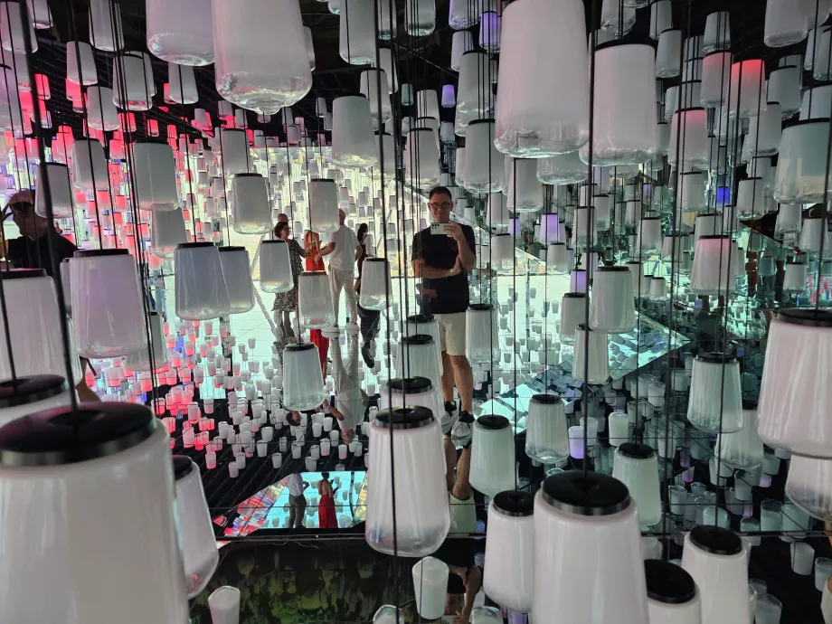 Akara Sky Hanuman - Virtuelle Himmelslaterne