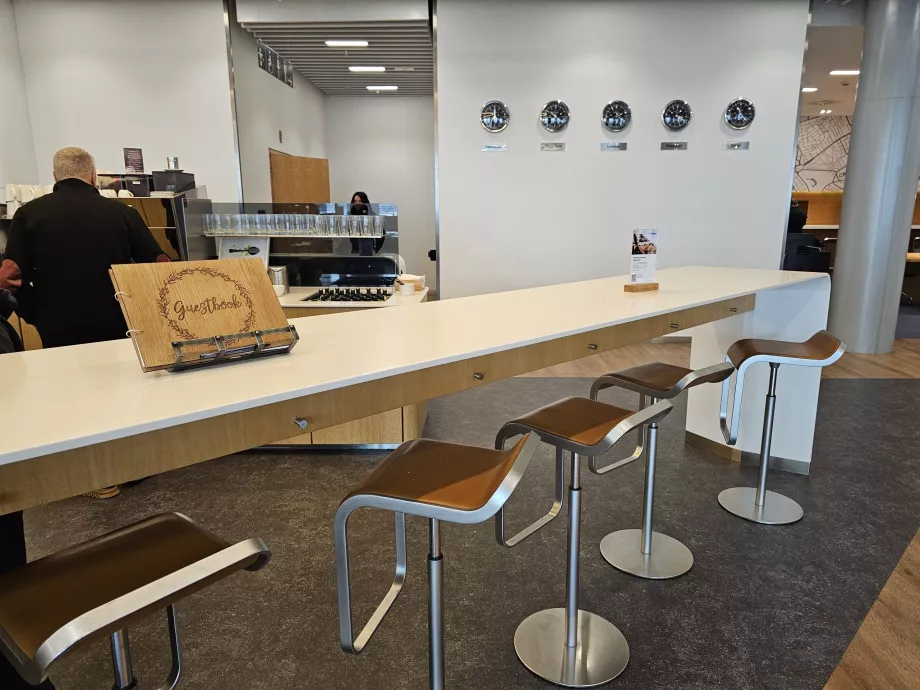 Sitzgelegenheiten in der Business Lounge