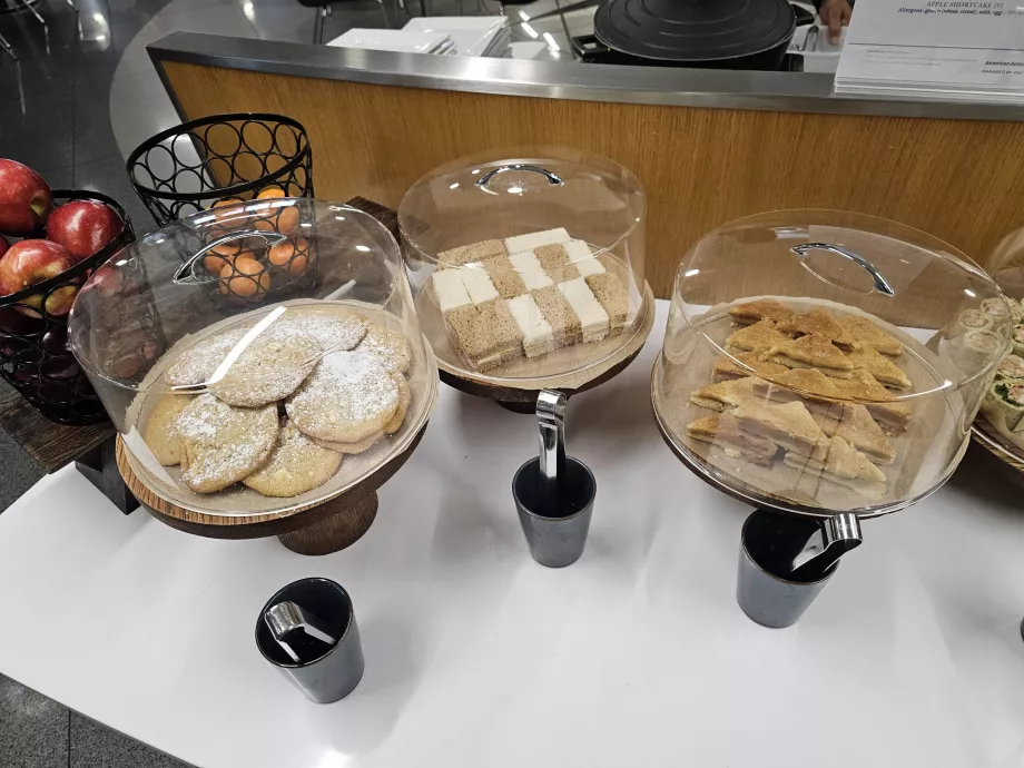 Süße Brötchen und herzhafte Sandwiches