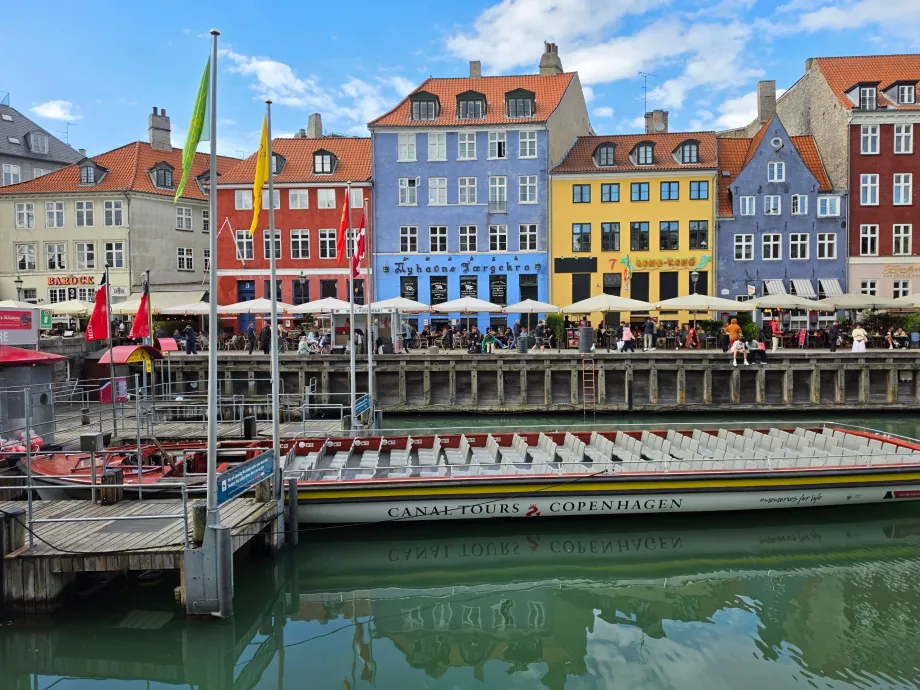 Ausflugsbootfahrt in Nyhavn