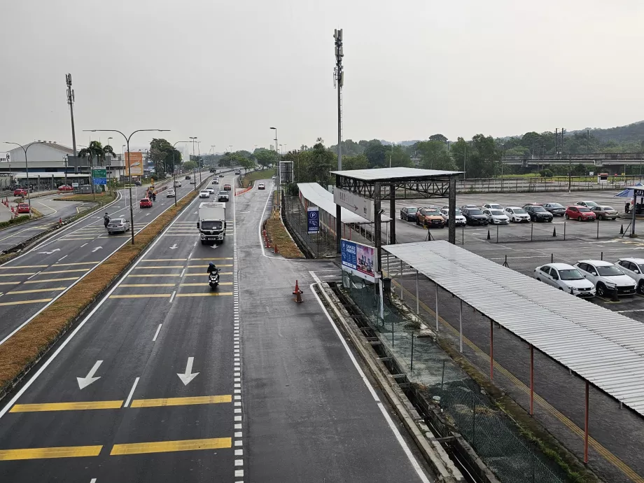 Bushaltestelle Richtung KL Sentral