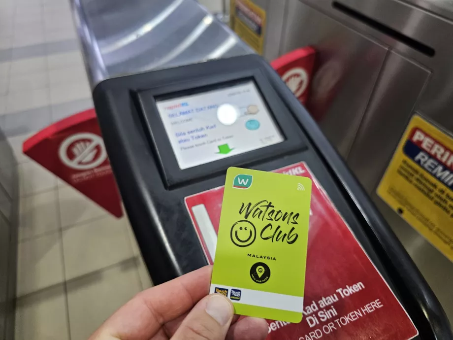Mit der Touch-n-Go-Karte in die U-Bahn