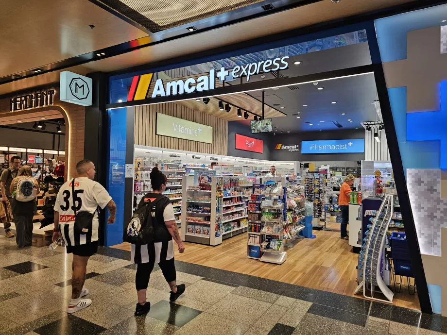 Apotheke, Terminal 2