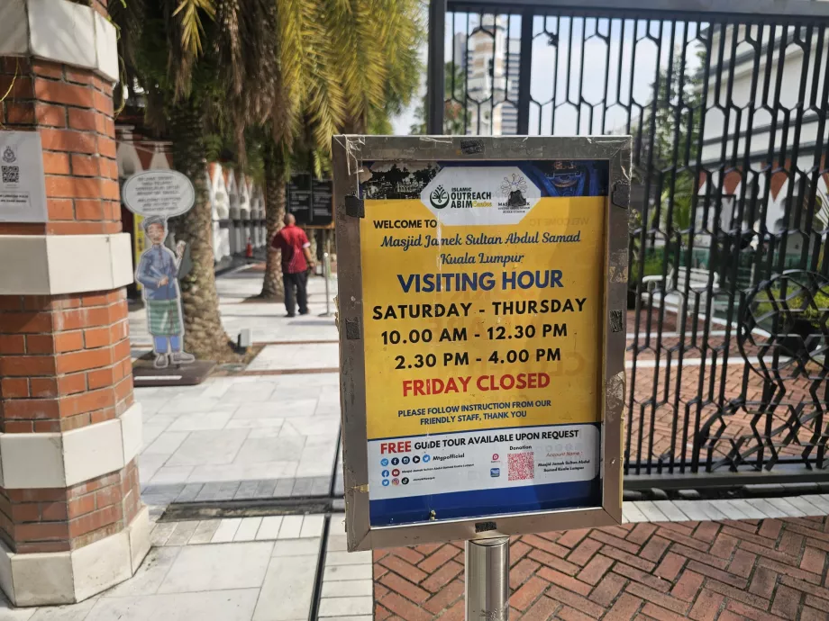 Öffnungszeiten, Masjid Jamek