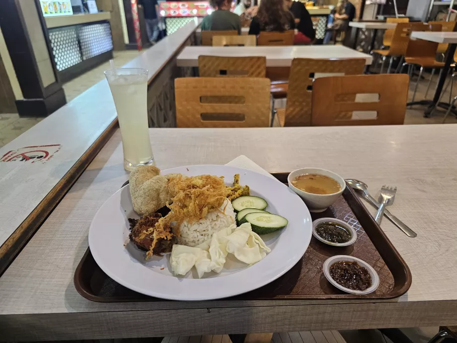 Mein Essen auf dem Zentralmarkt