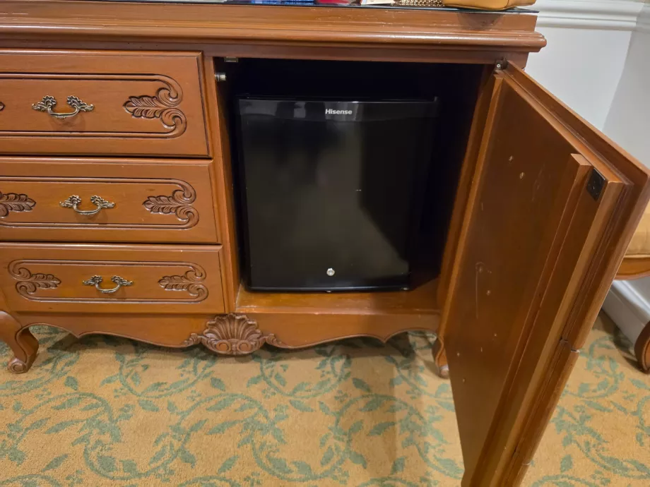 Kühlschrank im Zimmer