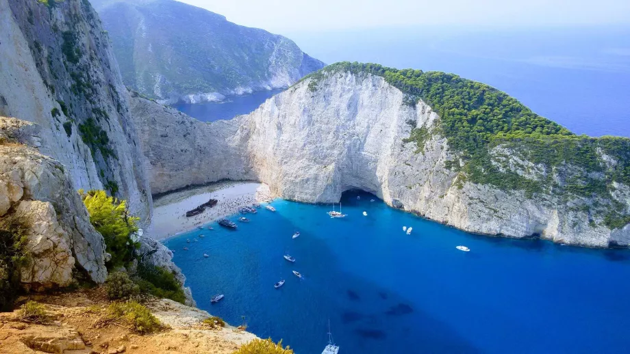Blick auf den Strand von Navagio