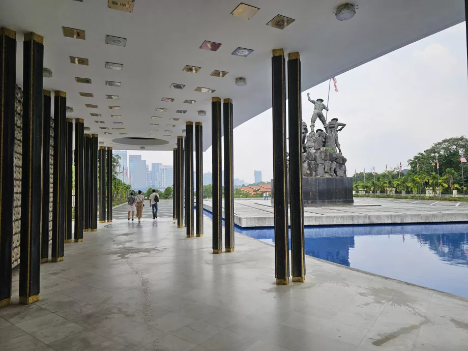 Tugu Negara