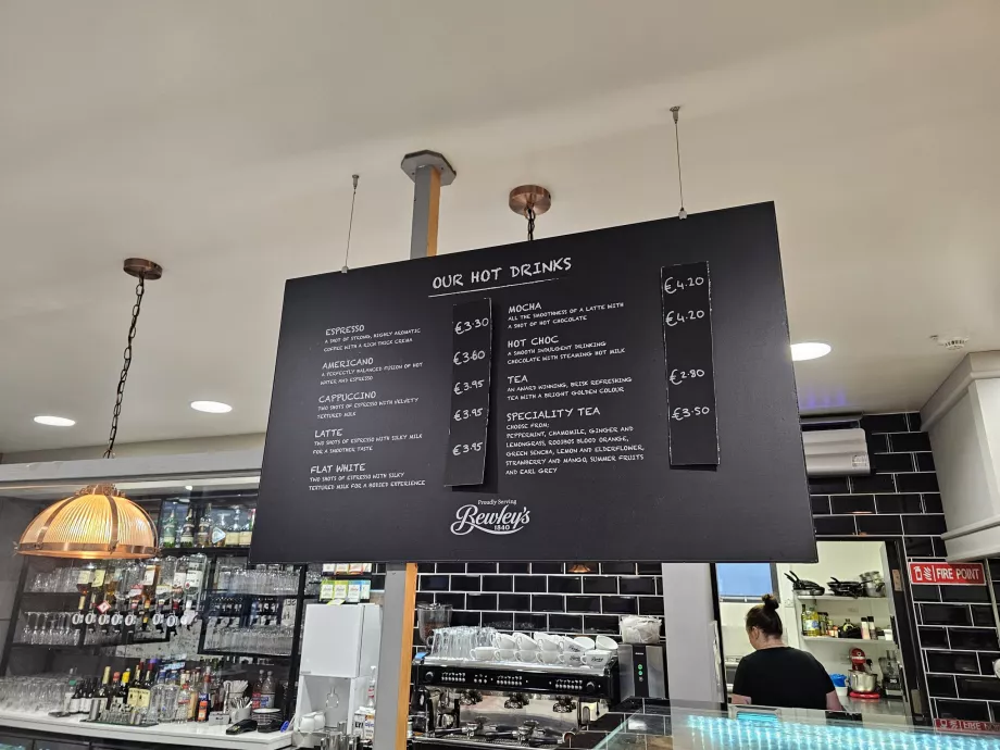 Preise im Flughafenrestaurant, öffentlicher Bereich