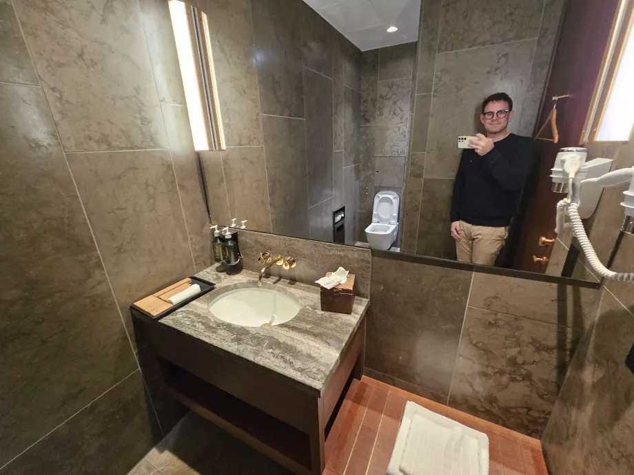 Ich unter der Dusche