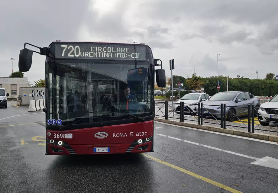 Stadtbus Nummer 720