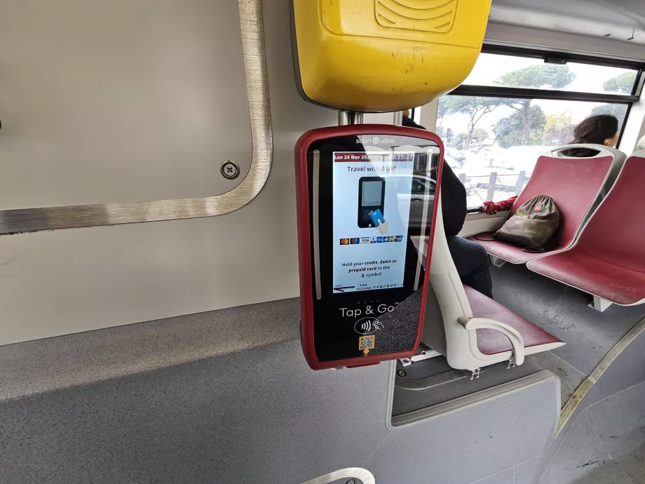 Validator für die kontaktlose Bezahlung von Fahrpreisen