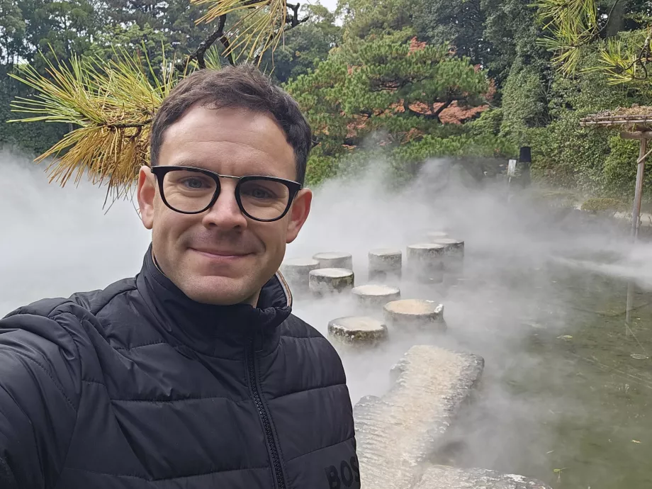 Ich in den Gärten des Heian-Jing-Schreins