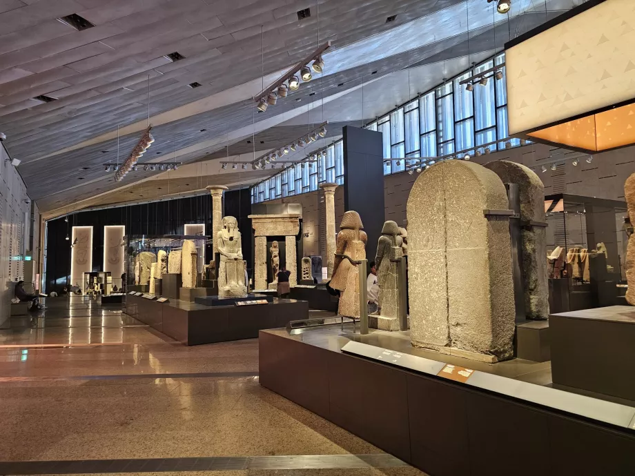 Hauptgalerie des Museums