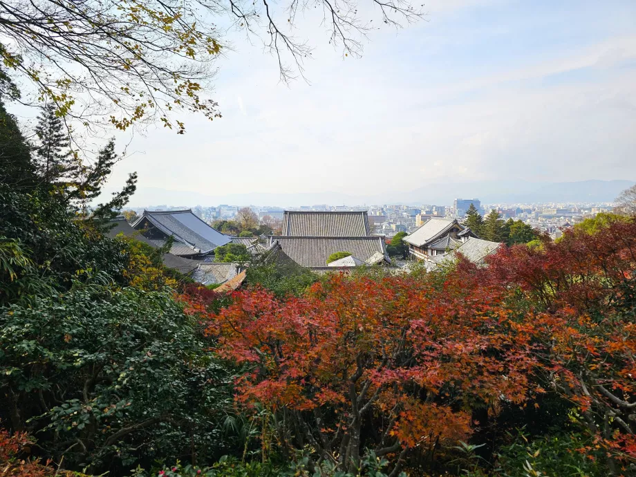 Chion-in-Tempel, Blick aus den Gärten