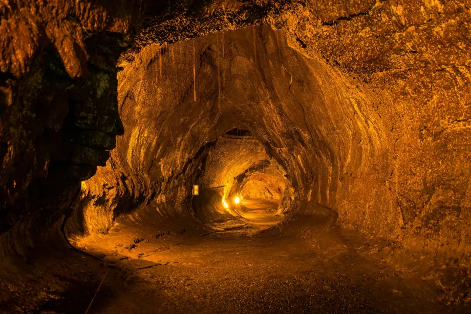 Lava-Höhle