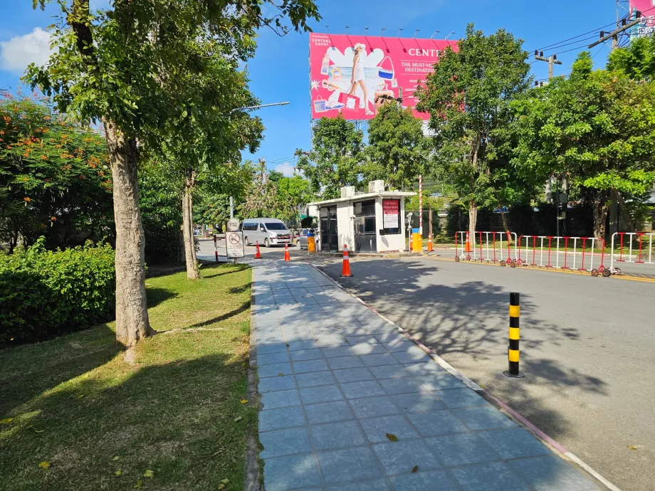 Wegbeschreibung zu Bolt / Grab außerhalb des Flughafengeländes