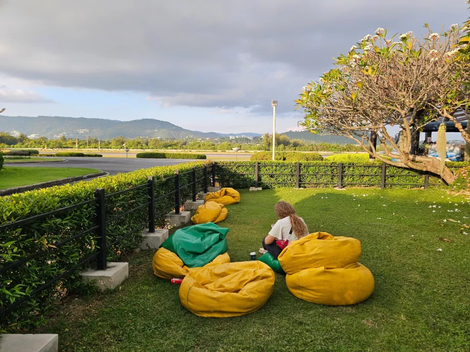 Rastplatz, Transitbereich, internationaler Teil