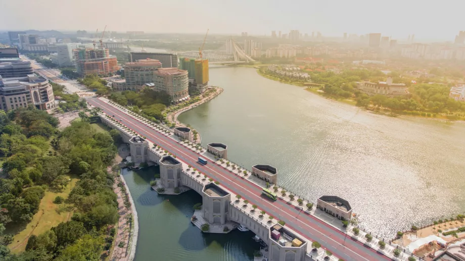 Putra-Brücke
