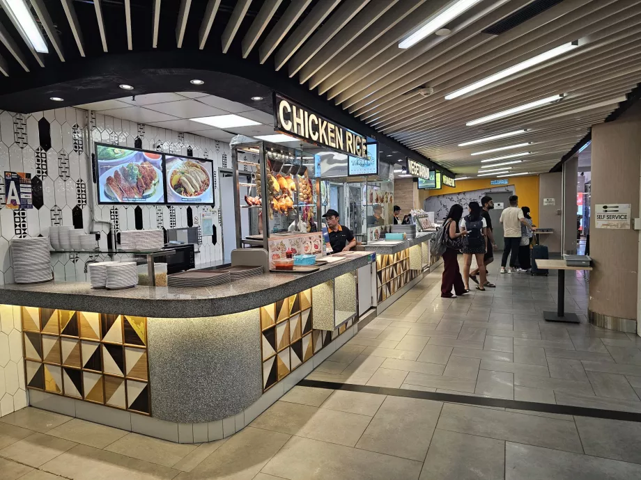 Food Court, Terminal 2, öffentlicher Bereich