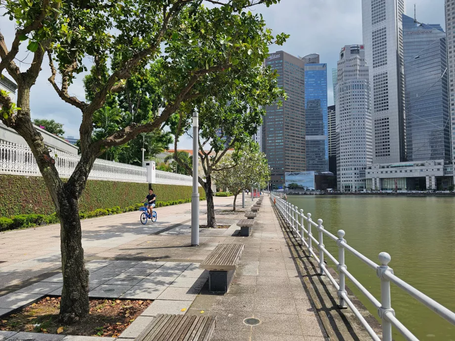 Promenade entlang des Singapore River