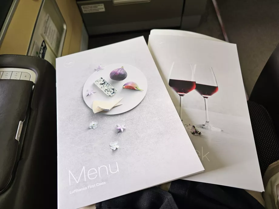 Gedruckte Speise- und Weinkarte