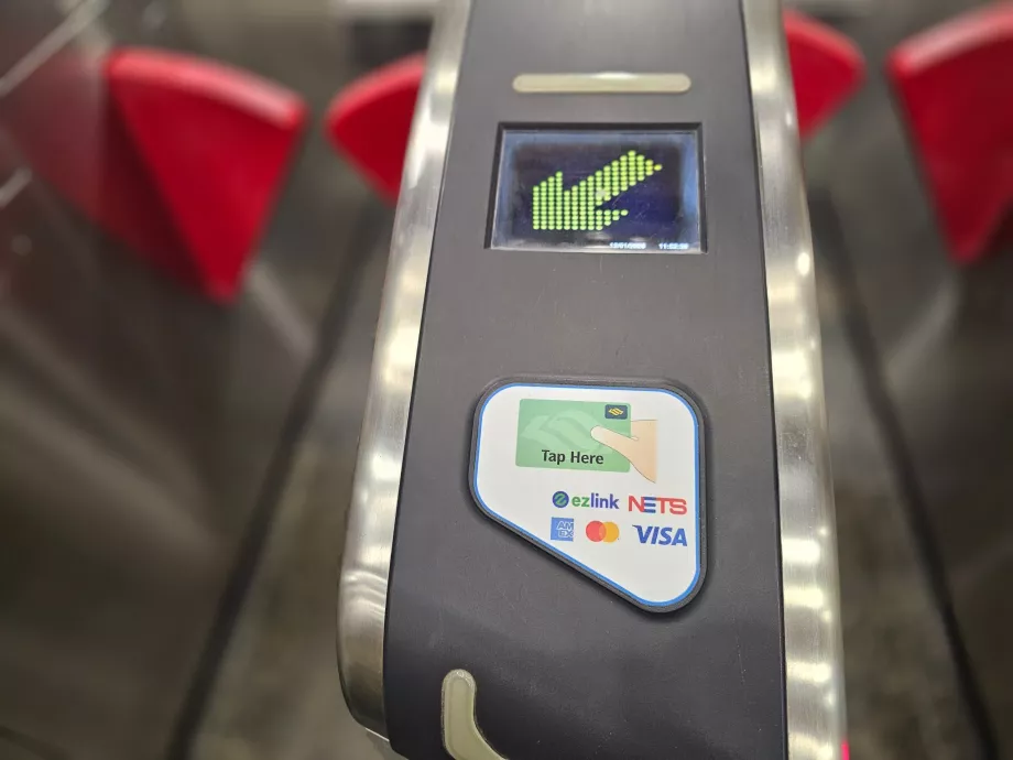 Bezahlen mit Karte in der Metro