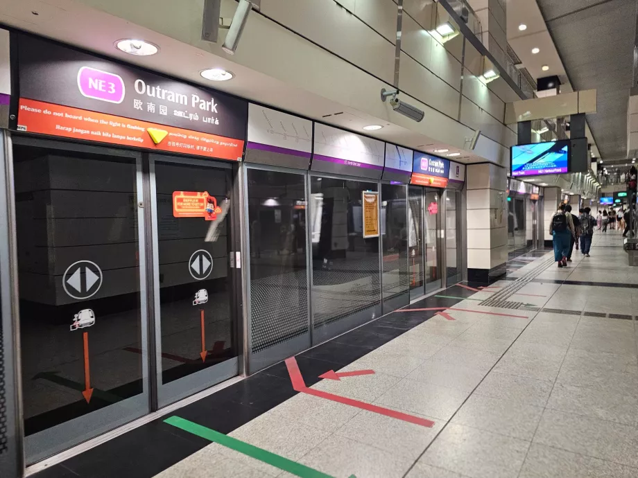 Bahnsteig in der U-Bahn-Station