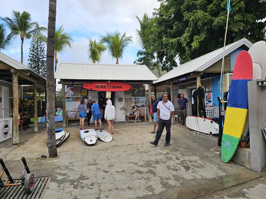 Tamarin Surf Schule
