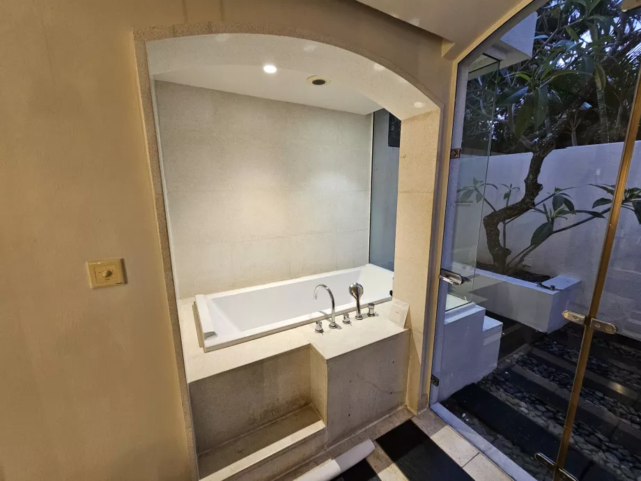 Badezimmer, Badewanne