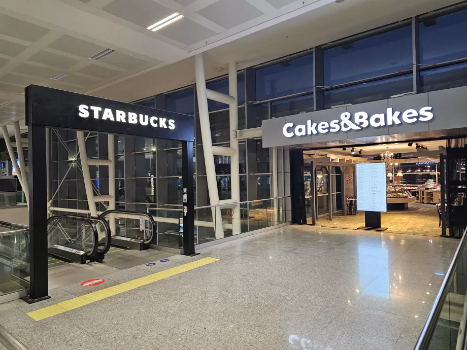 Cafés im Transitbereich, Inlandsterminal