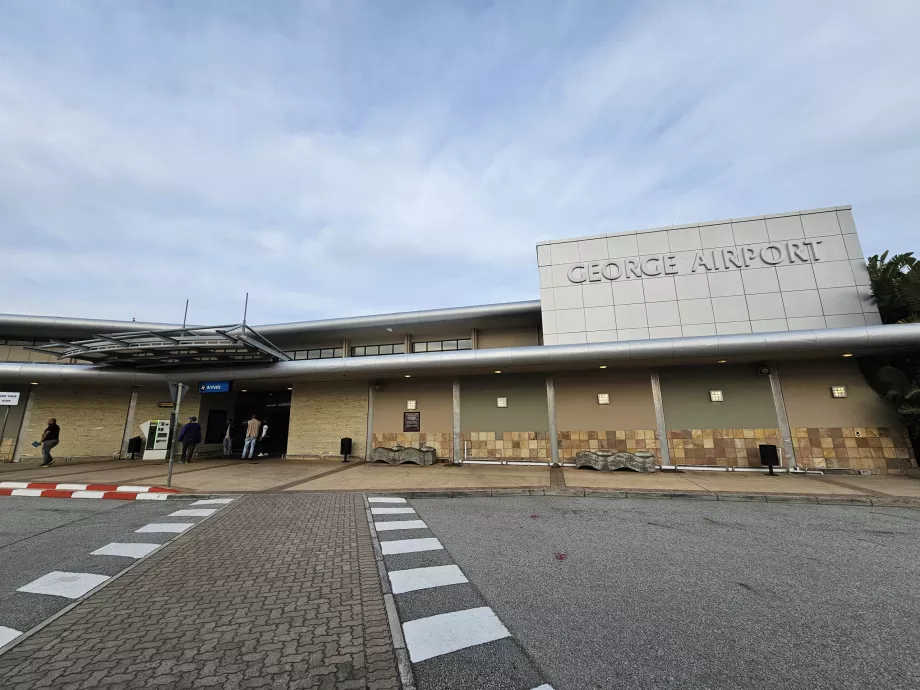 Flughafen George Terminal