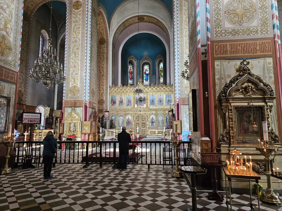 Das Innere der Alexander-Newski-Kathedrale