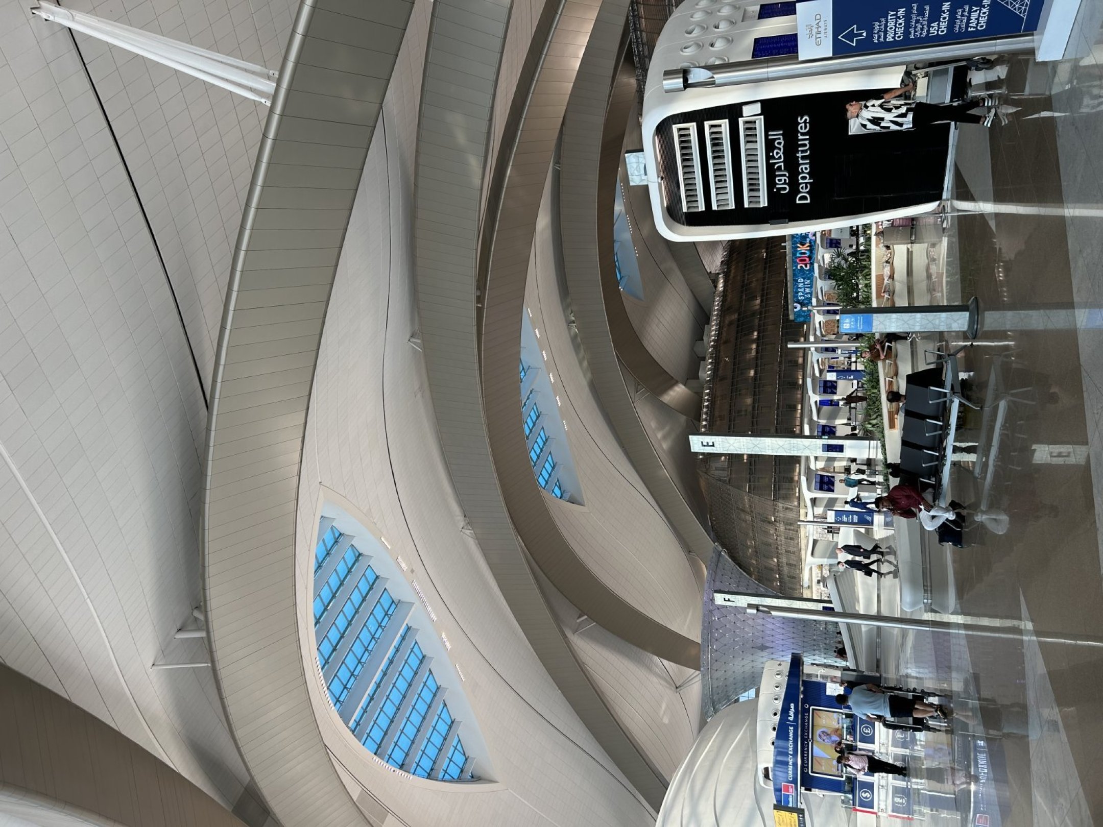 bilder von flughafen abu dhabi