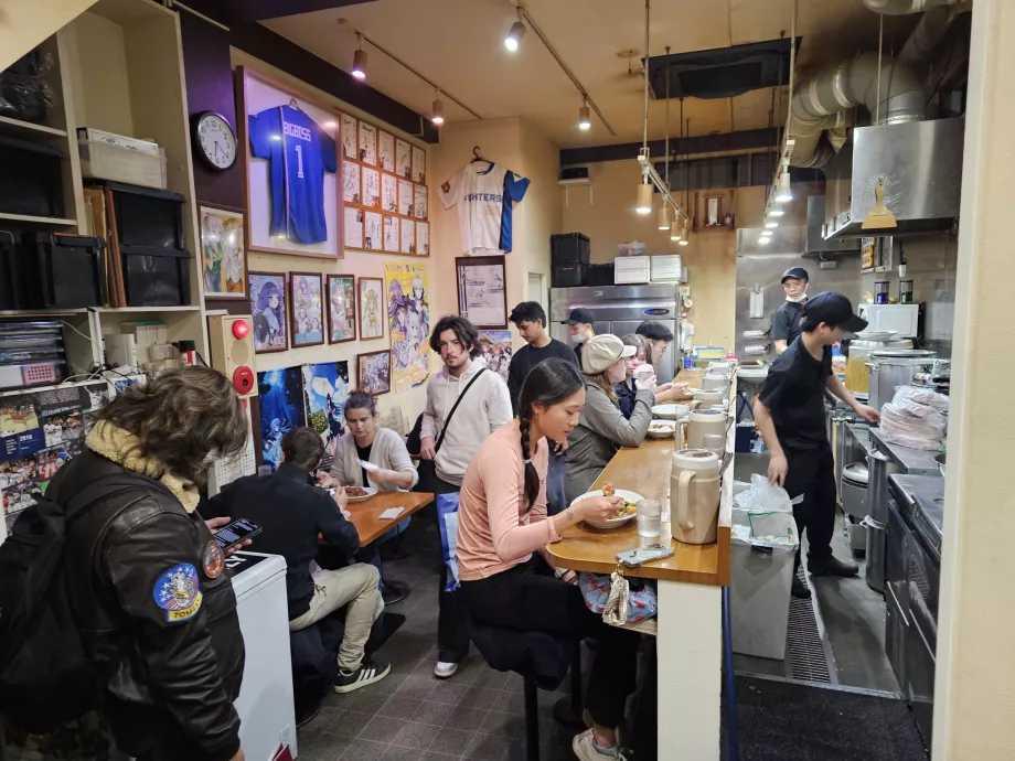 Hinoya Curry, Innenbereich