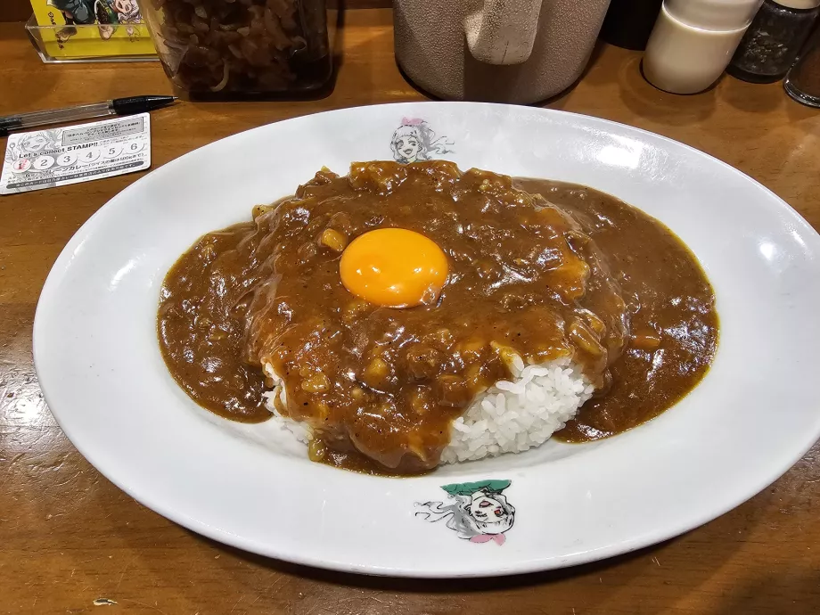 Hinoya Curry, Hauptgericht