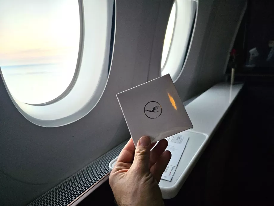 Abschiedsschachtel mit Pralinen