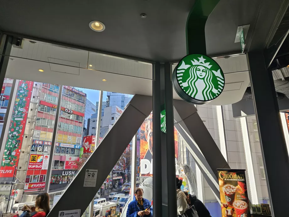 Starbucks auf Shibuya