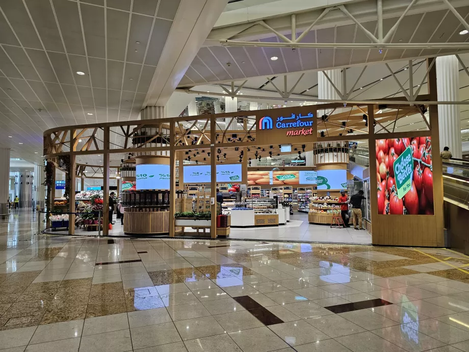 Carrefour, öffentlicher Bereich, Terminal 3