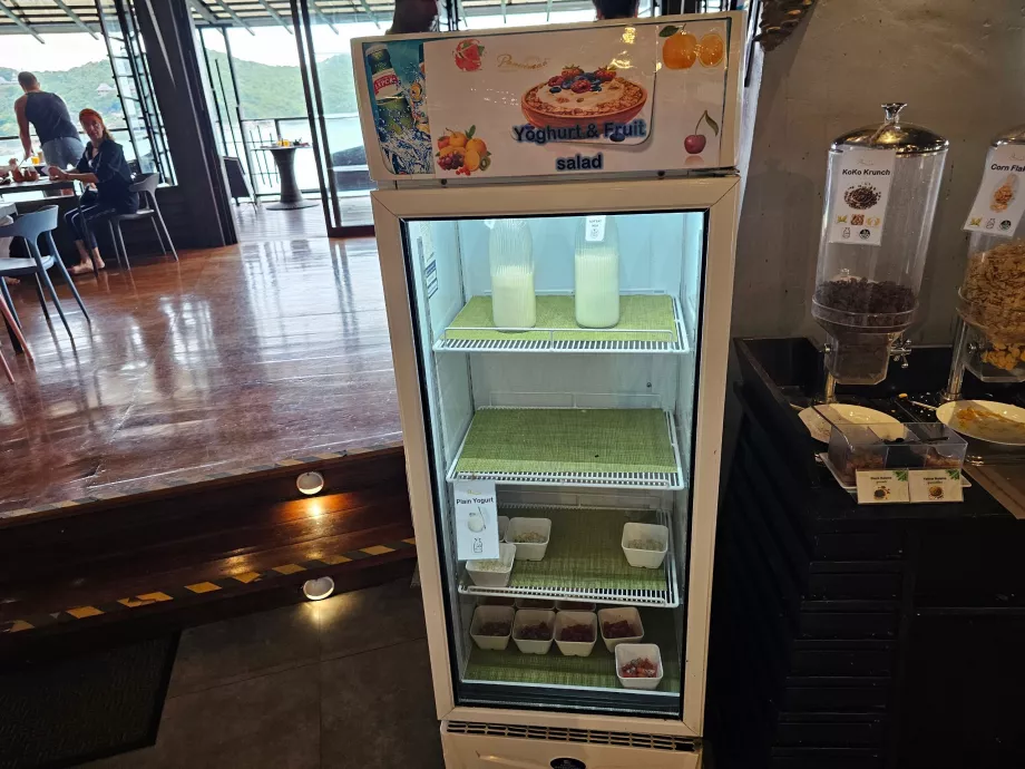 Frühstück: Milch und Brei