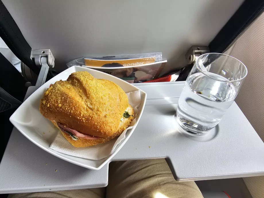 Erfrischungen in der Business Class