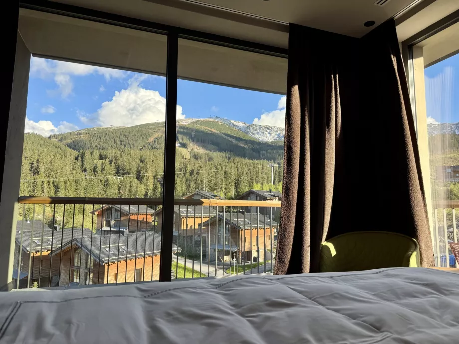 Morgendlicher Blick auf Chopok vom Bett aus