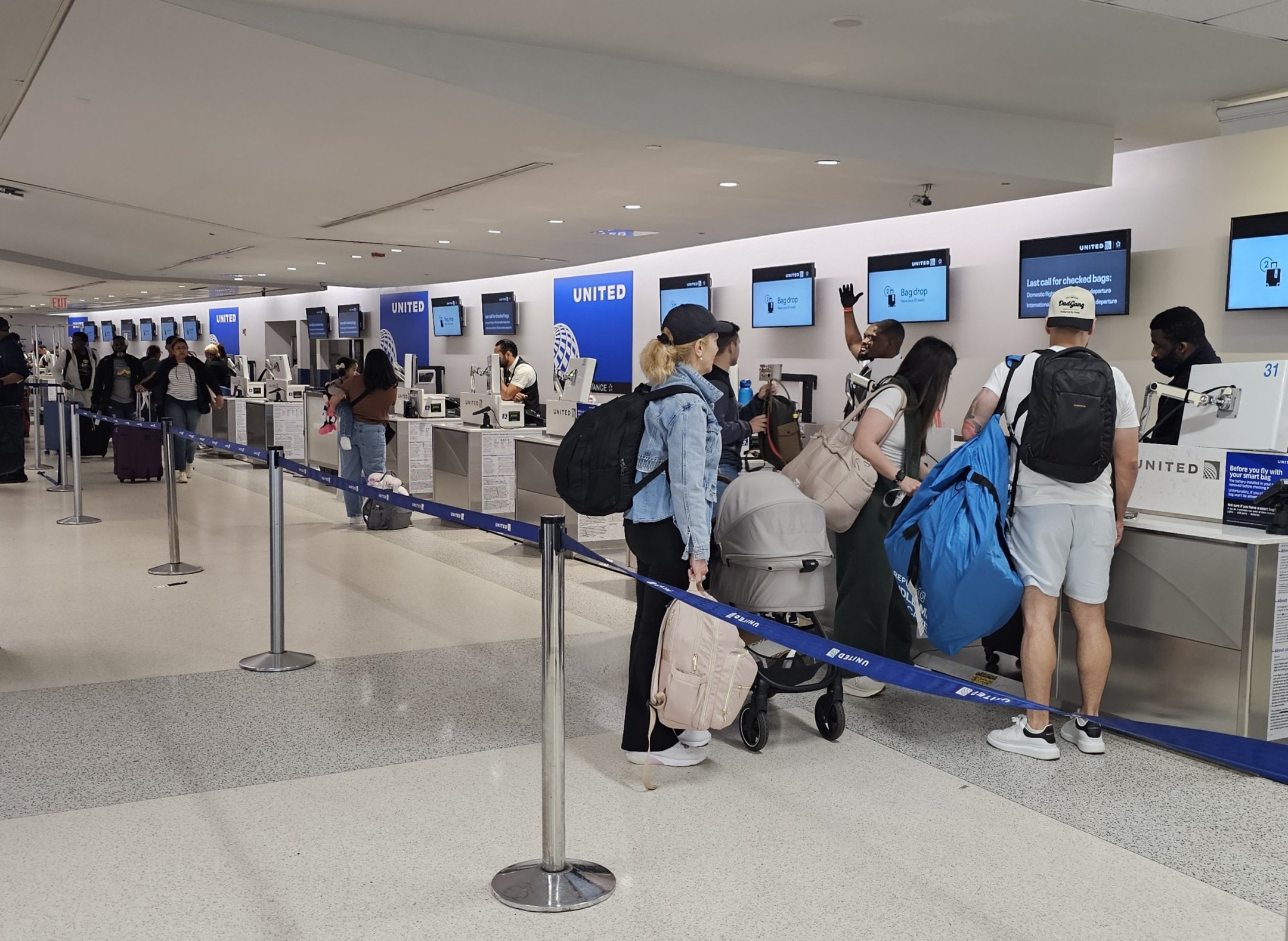 Am Check In American Airlines kostenlos Check-In - wann und wie